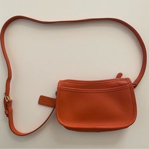 Vintage Coach #9031 Wendie Bag in Orange Leather